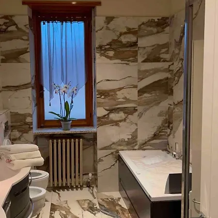 Апартаменты Magnifico Roero Relax Tre *